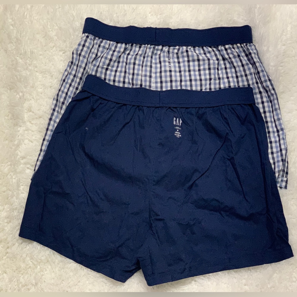 🆕 GAP 2 pairs of Men’s Boxer Shorts -Navy and Plaid Men's Boxer and Navy Boxer